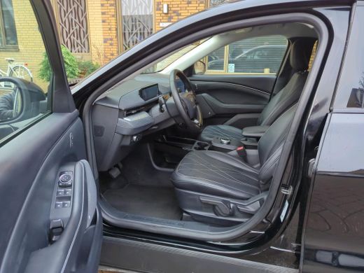 Ford Mustang Mach-E Mach-E RWD 75 kWh NL-AUTO | 75 KWH | LEDER ActivLease financial lease