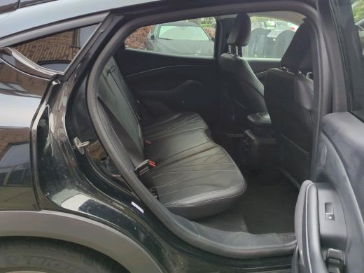 Ford Mustang Mach-E Mach-E RWD 75 kWh NL-AUTO | 75 KWH | LEDER ActivLease financial lease