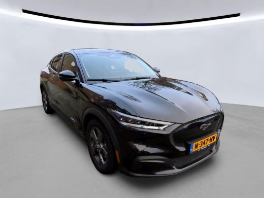Ford Mustang Mach-E Mach-E RWD 75 kWh NL-AUTO | 75 KWH | LEDER ActivLease financial lease