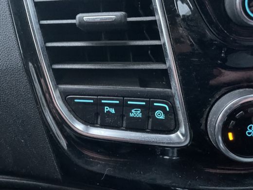 Ford Transit Custom 320 2.0 TDCI L2H1 Sport 185PK | Vloer + Wandbekleding | Trekhaak | Stoelverwarming | Xenon | 17'' ActivLease financial lease