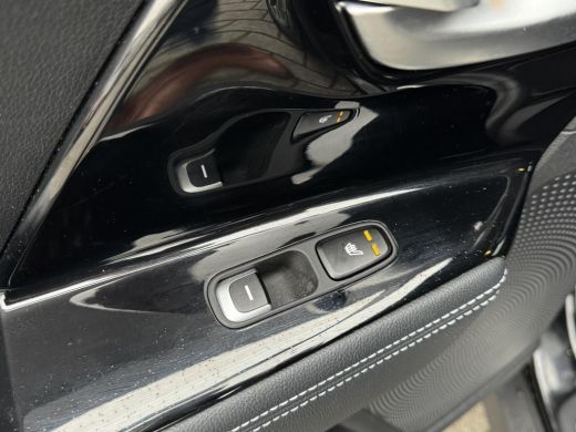 Kia e-Niro ExecutiveLine 64 kWh NL-AUTO | 3PHASE | LEDER ActivLease financial lease