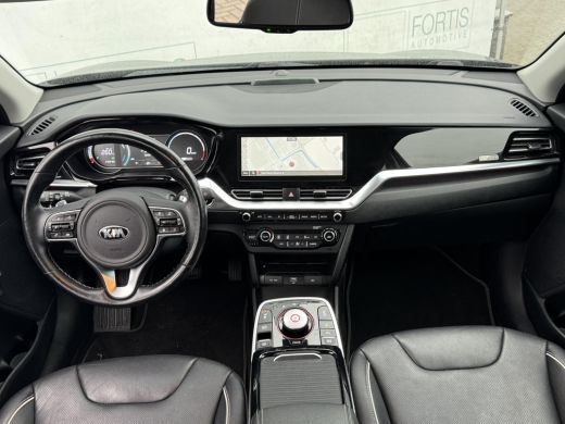 Kia e-Niro ExecutiveLine 64 kWh NL-AUTO | 3PHASE | LEDER ActivLease financial lease