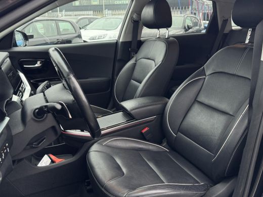 Kia e-Niro ExecutiveLine 64 kWh NL-AUTO | 3PHASE | LEDER ActivLease financial lease