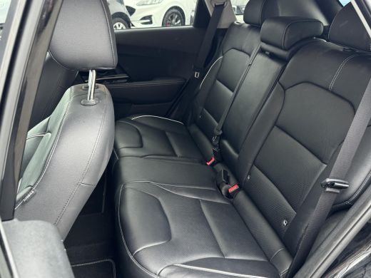 Kia e-Niro ExecutiveLine 64 kWh NL-AUTO | 3PHASE | LEDER ActivLease financial lease