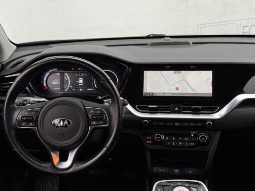 Kia e-Niro ExecutiveLine 64 kWh NL-AUTO | 3PHASE | LEDER ActivLease financial lease