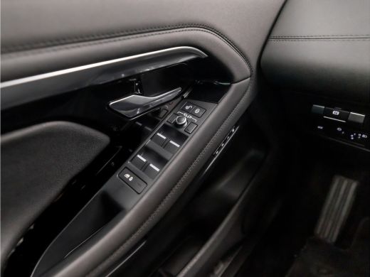 Land Rover Range Rover Evoque 2.0 P250 AWD HSE 251Pk Automaat (PANORAMADAK, VIRTUAL COCKPIT, APPLE CARPLAY, MEMORY SEATS, CAMER... ActivLease financial lease