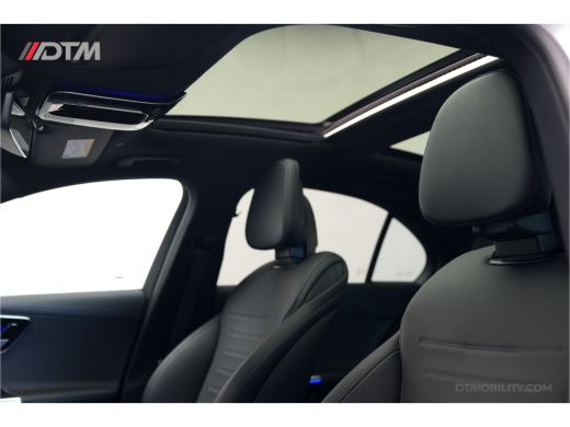 Mercedes-Benz C-Klasse 200 AMG | Vol optie! | Burmester | Pano ActivLease financial lease