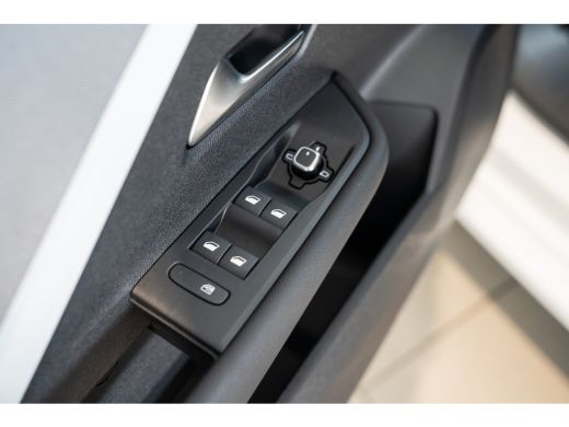 Opel Astra Electric 54 kWh Business Edition | 8 Jaar Garantie | Camera | Navigatie | Climate Controle | Stoe... ActivLease financial lease