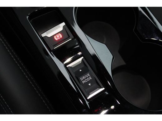 Peugeot 208 1.2 PureTech GT-Line | Automaat | Navigatie | Camera | Panoramadak | Full LED | Trekhaak | 25.000... ActivLease financial lease