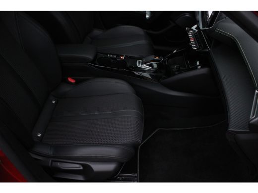 Peugeot 208 1.2 PureTech GT-Line | Automaat | Navigatie | Camera | Panoramadak | Full LED | Trekhaak | 25.000... ActivLease financial lease