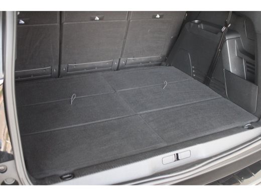 Peugeot 5008 1.2 Turbo 130-PK EAT8 AUTOMAAT GT | 2 stoelen op derde rij | Achteruitrijcamera | Afwijkende dakk... ActivLease financial lease