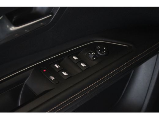 Peugeot 5008 1.2 Turbo 130-PK EAT8 AUTOMAAT GT | 2 stoelen op derde rij | Achteruitrijcamera | Afwijkende dakk... ActivLease financial lease