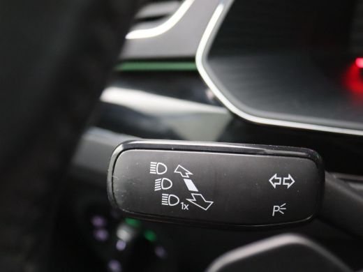 Skoda Superb Combi 1.4 TSI iV Laurin & Klement 218PK Pano-Schuifdak, Trekhaak, 360gr. Camera, 19" LM Velgen, S... ActivLease financial lease