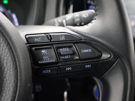 Toyota Aygo 1.0 VVT-i MT PLAY + ADAPTIVE CRUISE | APPLE CARPLAY / ANDROID AUTO | CAMERA | DAB+ ActivLease financial lease