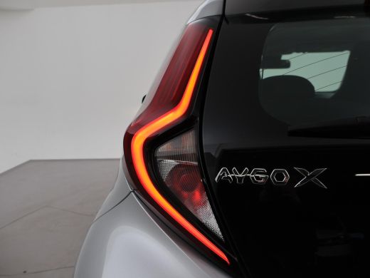 Toyota Aygo 1.0 VVT-i MT PLAY + ADAPTIVE CRUISE | APPLE CARPLAY / ANDROID AUTO | CAMERA | DAB+ ActivLease financial lease