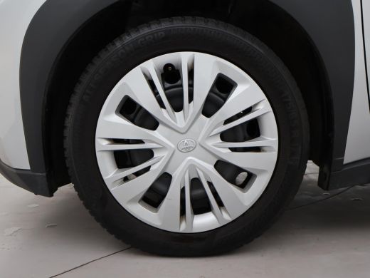 Toyota Aygo 1.0 VVT-i MT PLAY + ADAPTIVE CRUISE | APPLE CARPLAY / ANDROID AUTO | CAMERA | DAB+ ActivLease financial lease