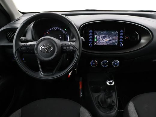 Toyota Aygo 1.0 VVT-i MT PLAY + ADAPTIVE CRUISE | APPLE CARPLAY / ANDROID AUTO | CAMERA | DAB+ ActivLease financial lease