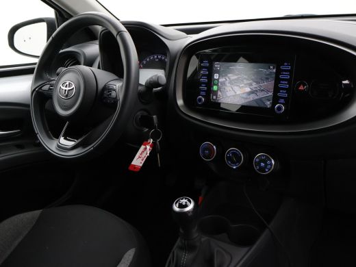 Toyota Aygo 1.0 VVT-i MT PLAY + ADAPTIVE CRUISE | APPLE CARPLAY / ANDROID AUTO | CAMERA | DAB+ ActivLease financial lease