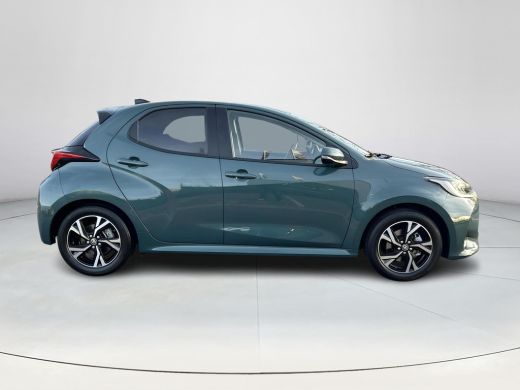 Toyota Yaris 1.5 Hybrid 115 Dynamic (Comfort Pack) ActivLease financial lease