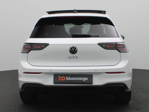 Volkswagen Golf 1.5 eHybrid GTE 272PK Pano-Schuifdak, Black Style, Head-Up Display, Matrix-LED Verlichting, Keyle... ActivLease financial lease