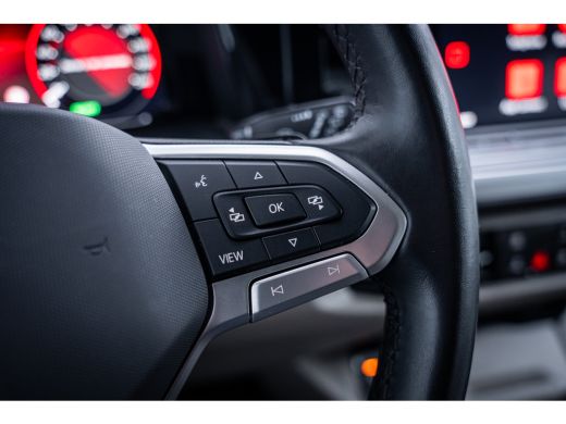 Volkswagen Multivan 1.4 eHybrid L2H1 Life 7 PERSOONS - NAVI BY APP - ZEER COMPLEET ActivLease financial lease