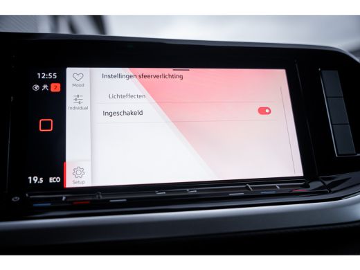 Volkswagen Multivan 1.4 eHybrid L2H1 Life 7 PERSOONS - NAVI BY APP - ZEER COMPLEET ActivLease financial lease