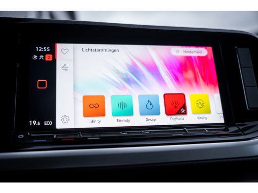 Volkswagen Multivan 1.4 eHybrid L2H1 Life 7 PERSOONS - NAVI BY APP - ZEER COMPLEET ActivLease financial lease