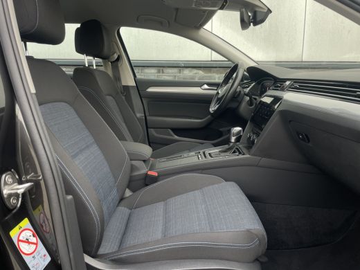 Volkswagen Passat Variant 1.4 TSI PHEV GTE Business | Elek Trekhaak | Virtual | LED | Camera | Carplay | Memory | Navi ActivLease financial lease