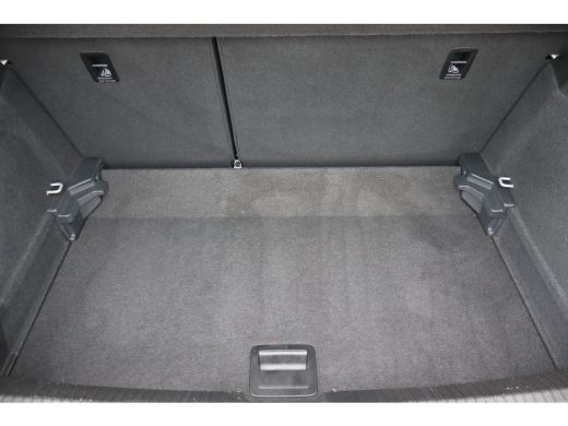 Volkswagen Polo 1.0 TSI Life 95PK Automaat | Airco | File assistent | Hill hold functie ActivLease financial lease