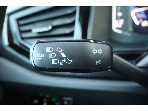 Volkswagen Polo 1.0 TSI Life Edition 95PK | Achteruitrijcamera | Cruise control adaptief | Draadloze telefoonlader ActivLease financial lease