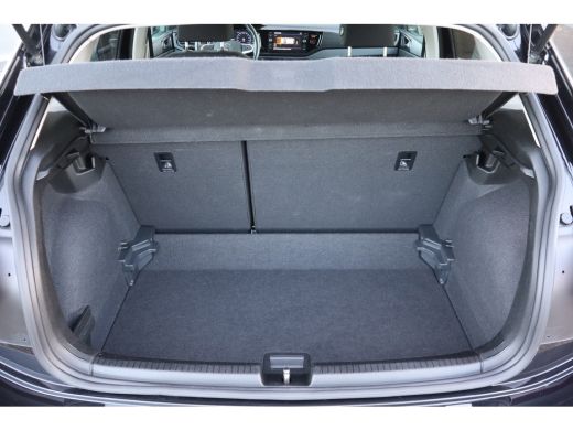 Volkswagen Polo 1.0 TSI Life Edition 95PK | Achteruitrijcamera | Cruise control adaptief | Draadloze telefoonlader ActivLease financial lease