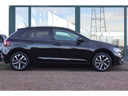 Volkswagen Polo 1.0 TSI Life Edition 95PK | Achteruitrijcamera | Cruise control adaptief | Draadloze telefoonlader ActivLease financial lease