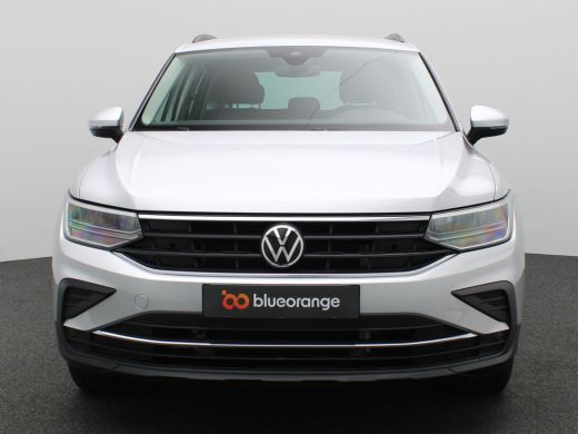 Volkswagen Tiguan 1.4 TSI eHybrid Life 245PK DSG SOH 90%, PDC Voor en Achter, Navi via Apple Carplay/Android Auto, ... ActivLease financial lease