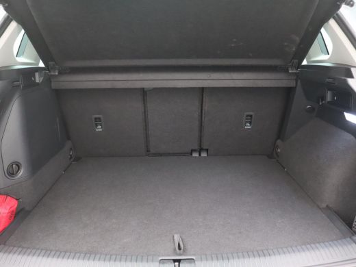 Volkswagen Tiguan 1.4 TSI eHybrid Life 245PK DSG SOH 90%, PDC Voor en Achter, Navi via Apple Carplay/Android Auto, ... ActivLease financial lease