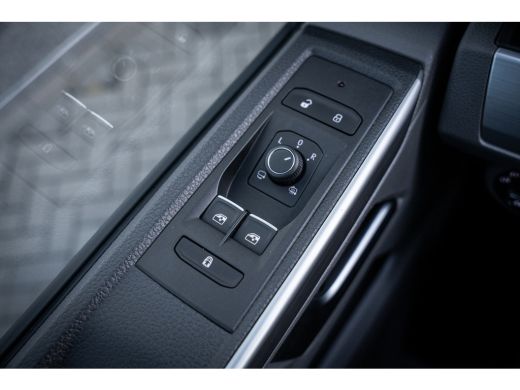 Volkswagen Transporter 2.0 TDI DSG Highline L2H1 Dubbele Cabine ActivLease financial lease