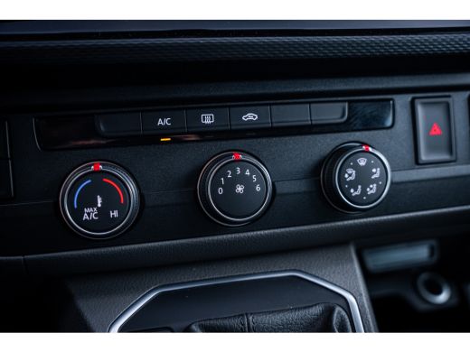 Volkswagen Transporter 2.0 TDI DSG Highline L2H1 Dubbele Cabine ActivLease financial lease