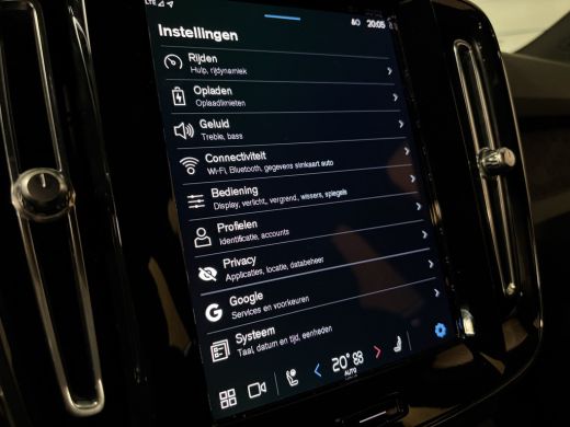 Volvo  XC40 Recharge Plus 70 kWh All Season Banden | Adaptieve Cruise Control | Stoel en Stuurwielverwarming ... ActivLease financial lease