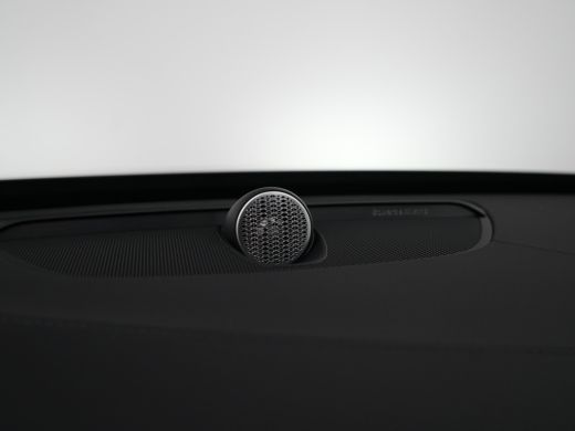 Volvo  XC90 T8 AWD Ultra Bright Executive Edition | Luchtvering | Bowers & Wilkins | 360&deg; | 22" | Head-Up | M... ActivLease financial lease