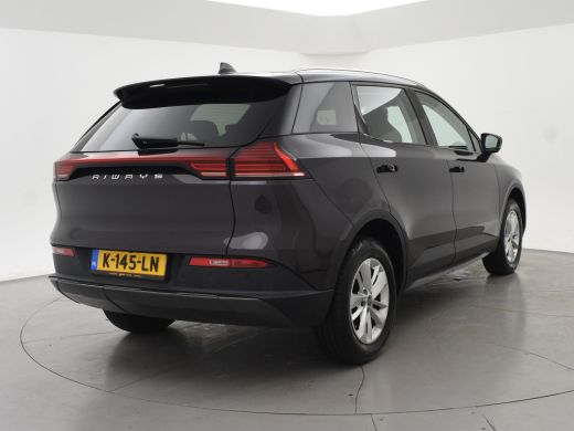 Aiways U5 63kWh *39.460 KM* + 360 CAMERA | ADAPTIVE CRUISE | APPLE CARPLAY | SFEERVERLICHTING ActivLease financial lease