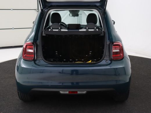 Fiat 500e Icon 42 kWh 3 Fase | Navigatie | Cruise control | Climate control | Carplay | Parkeerhulp | Bluet... ActivLease financial lease
