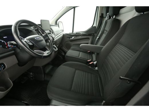 Ford Transit Custom 2.0 TDCI 170PK L2H1 | Euro6 | Aut. | Airco | Cruise | 3-Zits | Trekh. | Camera | Carplay | Stoelv... ActivLease financial lease