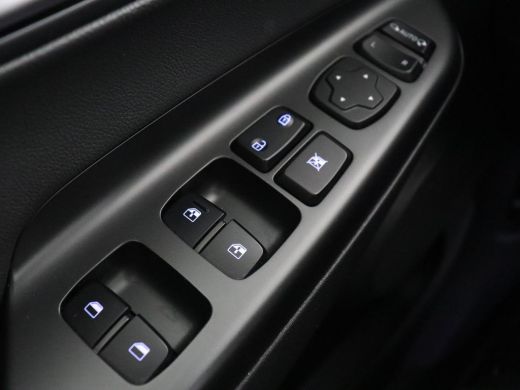 Hyundai Kona EV Business 64 kWh | 3-Fase | Stoelverwarming | Climate control | Adaptive cruise control | Camer... ActivLease financial lease