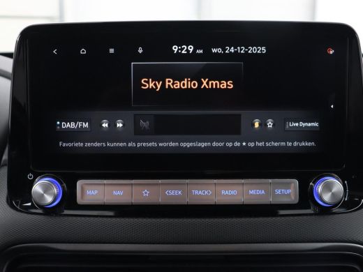 Hyundai Kona EV Business 64 kWh | 3-Fase | Stoelverwarming | Climate control | Adaptive cruise control | Camer... ActivLease financial lease