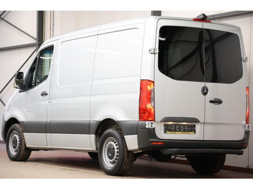 Mercedes-Benz Sprinter 317 1.9 CDI L1H1 170PK 2000KG TREKVERMOGEN ActivLease financial lease
