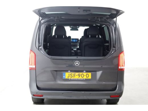 Mercedes-Benz V-Klasse 300d 4-MATIC Lang Edition AMG Personenbus INCL. BTW/BPM 09-2021 ActivLease financial lease
