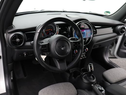 Mini Cooper 1.5 Cooper Business Edition | Airco | Airco (automatisch) | Apple Carplay/Android Auto|telefoonin... ActivLease financial lease