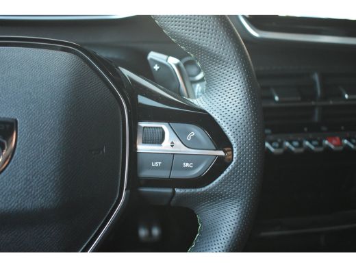 Peugeot 2008 1.2 Hybrid GT 145pk | Drive Assist Pack | Vision Pack | Dodehoek-Detectie | Adaptive Cruise | Cli... ActivLease financial lease