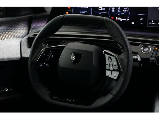 Peugeot 5008 1.2 Hybrid 145 GT | 2 stoelen op derde rij | Achterbank in delen neerklapbaar | Achteruitrijcamera ActivLease financial lease