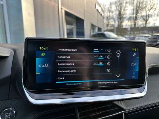 Peugeot e-208 EV GT 350 50 kWh | Achterbank in delen neerklapbaar | Achteruitrijcamera | Airco (automatisch) ActivLease financial lease