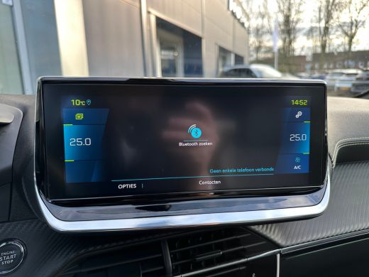 Peugeot e-208 EV GT 350 50 kWh | Achterbank in delen neerklapbaar | Achteruitrijcamera | Airco (automatisch) ActivLease financial lease